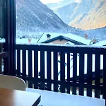 Finestra Sulle Alpi Orobie Valbondione
